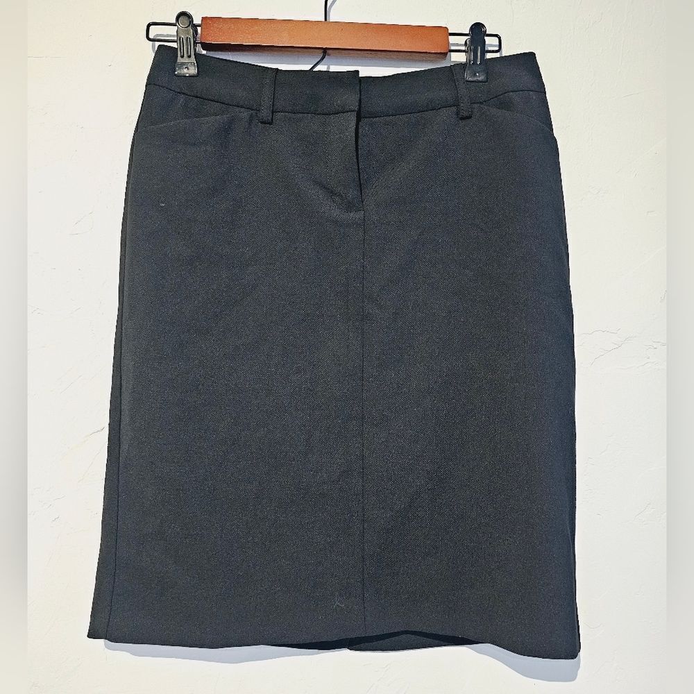Express Editor Pencil Skirt - Send an offer